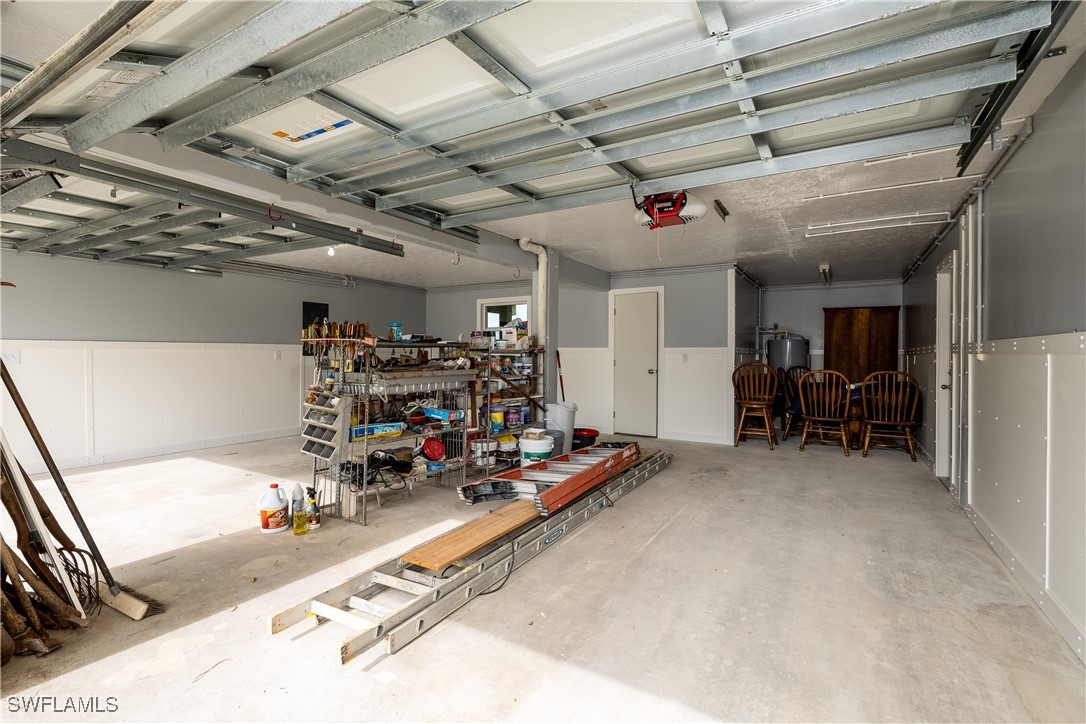 2705 Sanibel