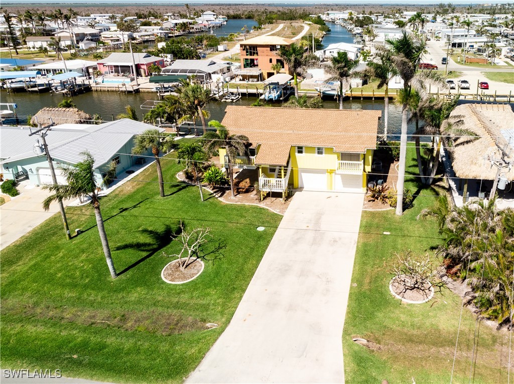2705 Sanibel
