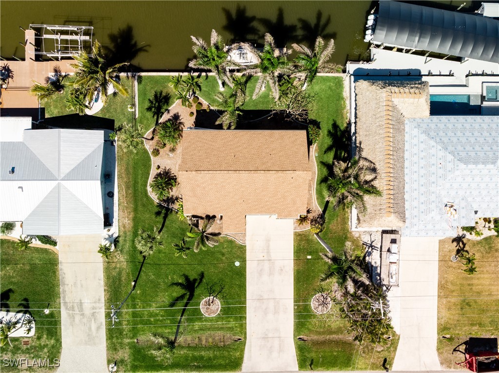 2705 Sanibel