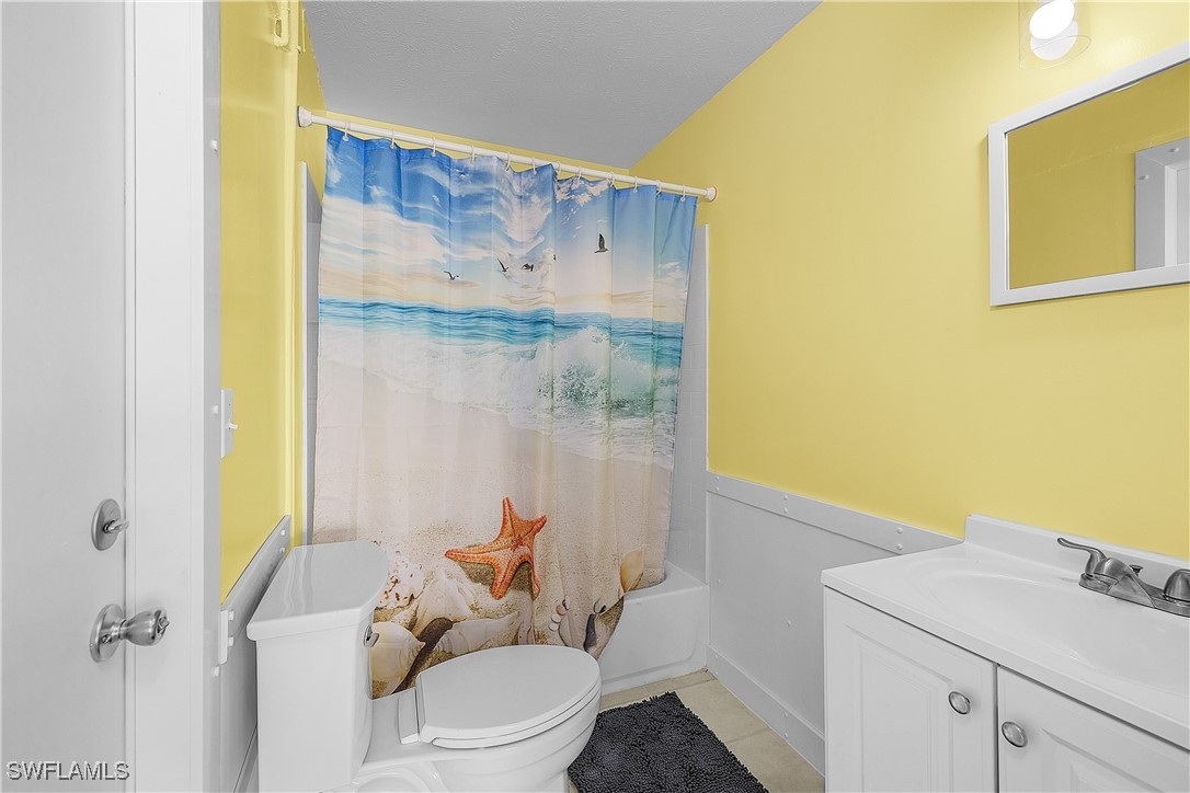2705 Sanibel