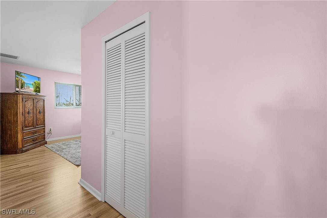 2705 Sanibel
