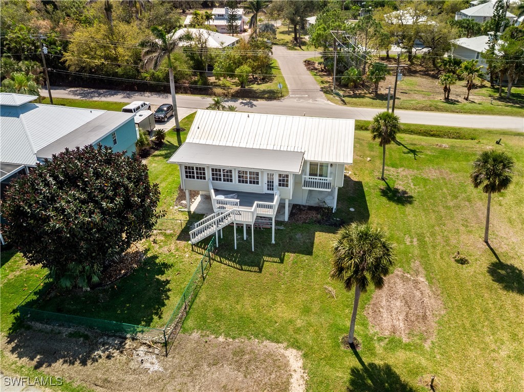7674 Caloosa DR