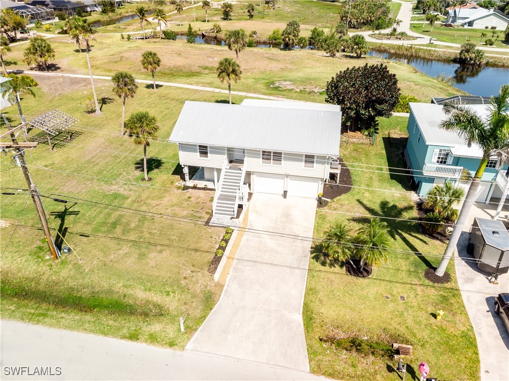 7674 Caloosa DR