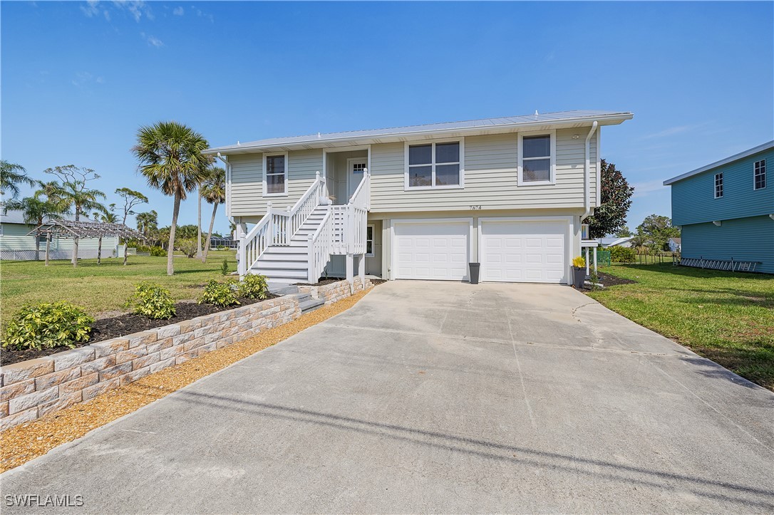 7674 Caloosa DR