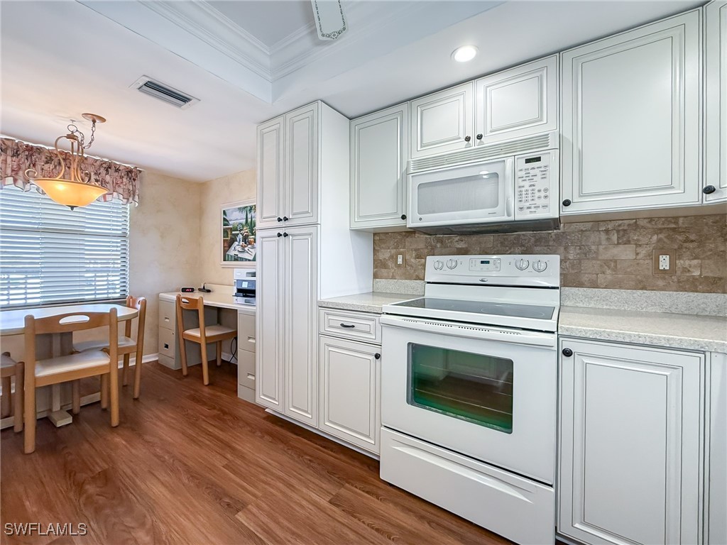 12621 Kelly Sands WAY 326