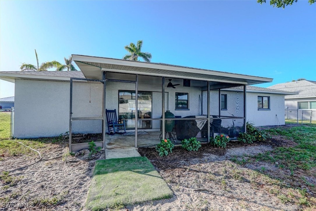 305 SE 14th TER