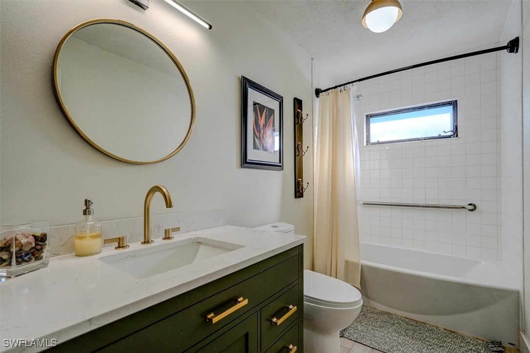 305 SE 14th TER