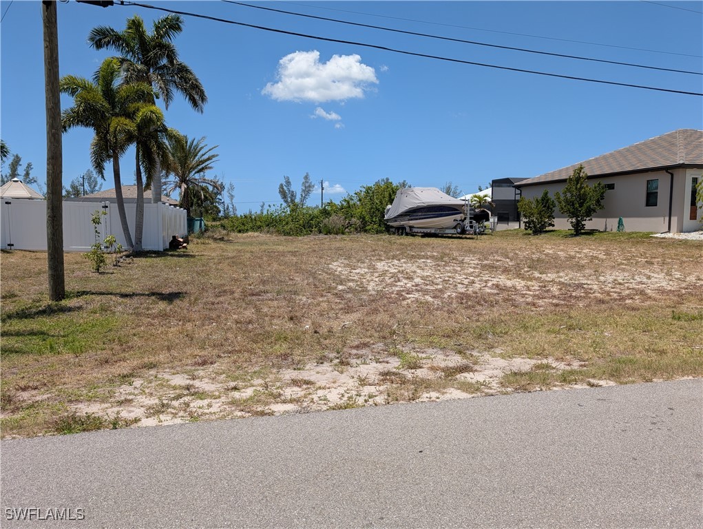 15 NW 39th AVE