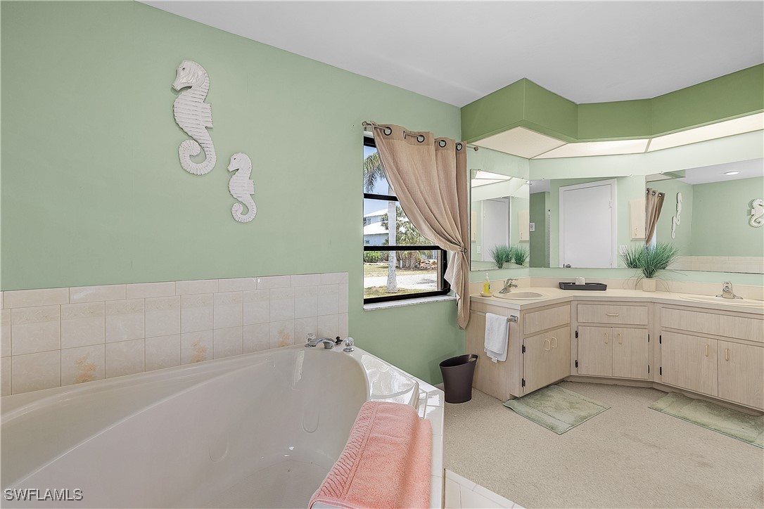 5127 Genesee PKWY