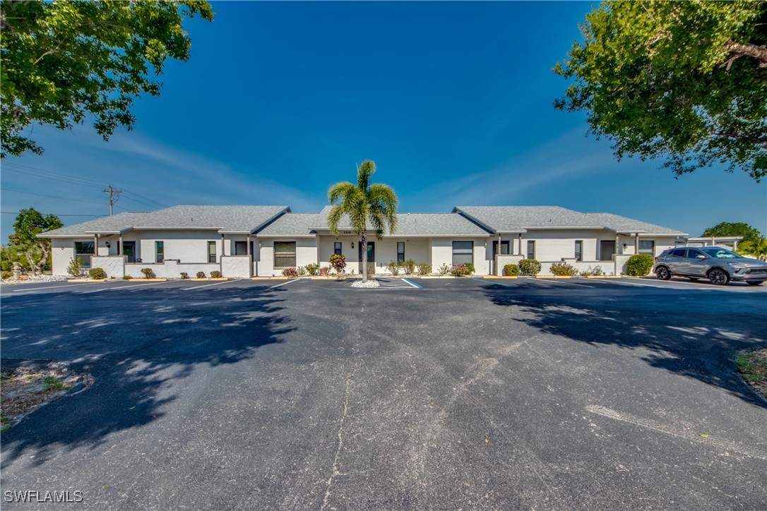 3914 SW 8th CT 103