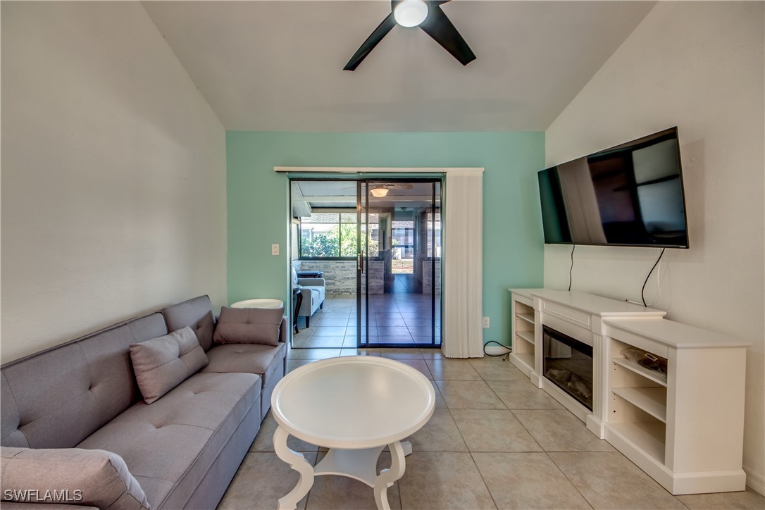 3914 SW 8th CT 103