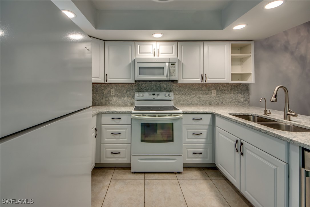 3914 SW 8th CT 103