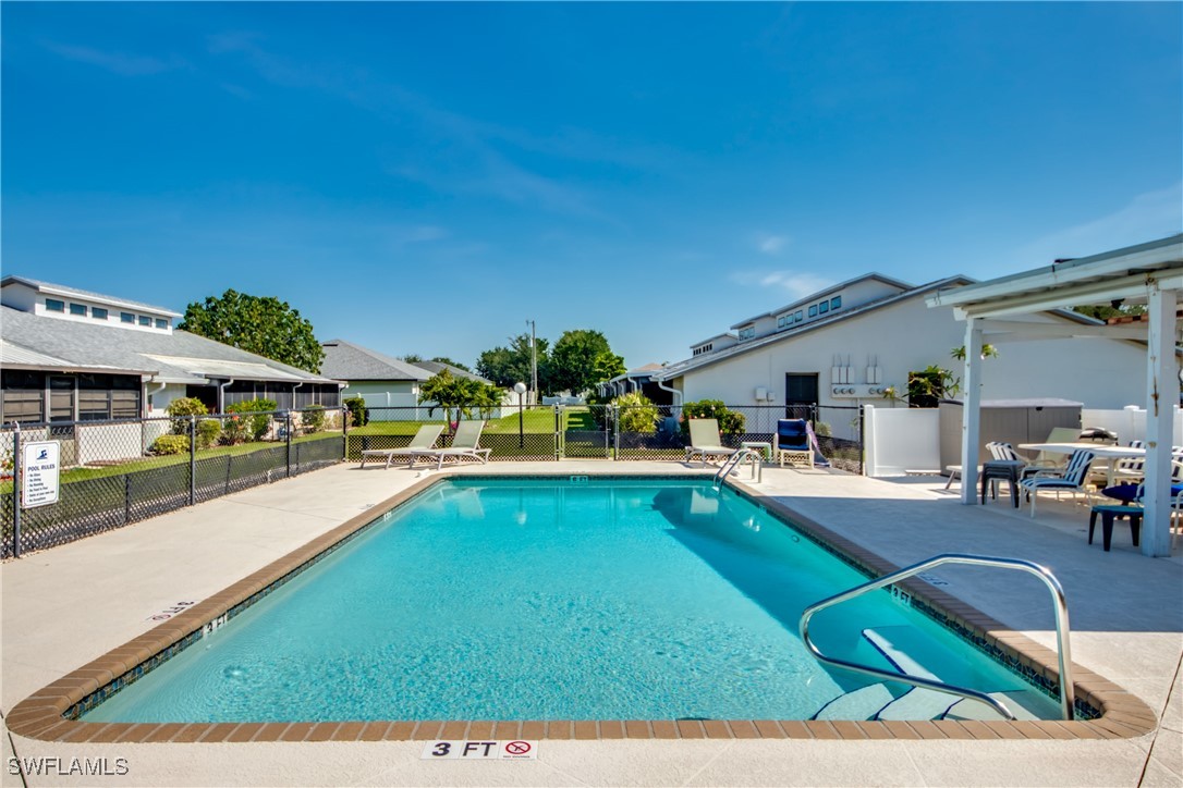 3914 SW 8th CT 103