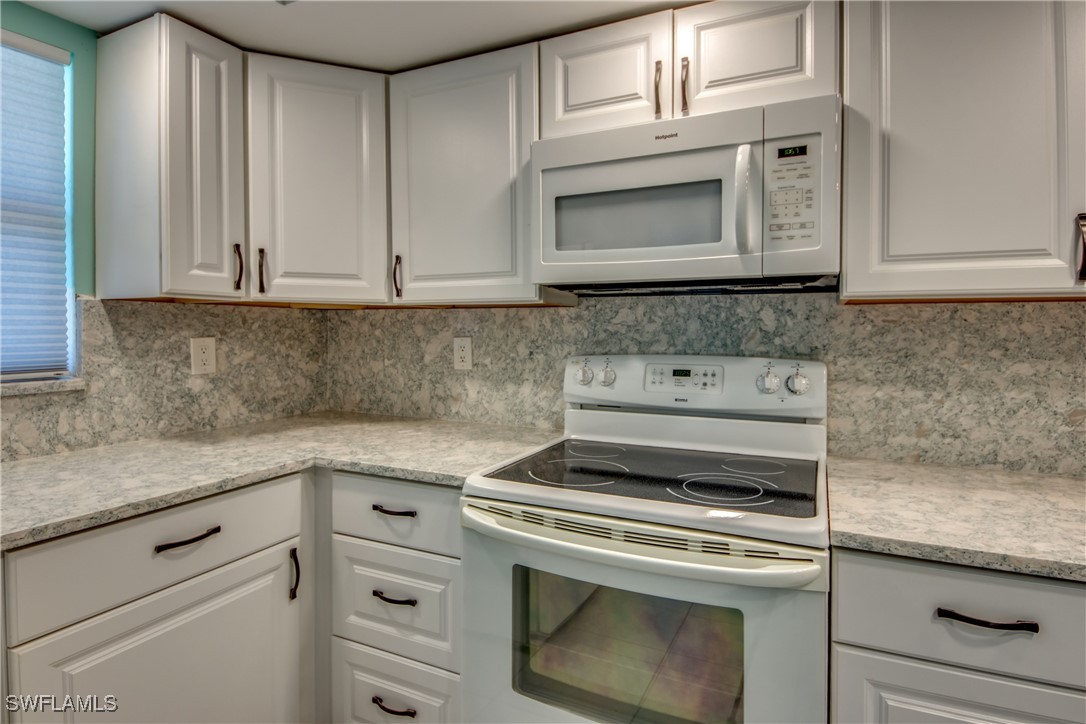 3914 SW 8th CT 103