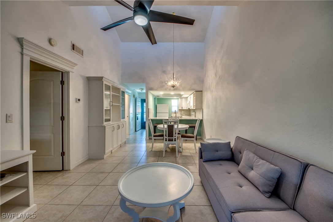 3914 SW 8th CT 103