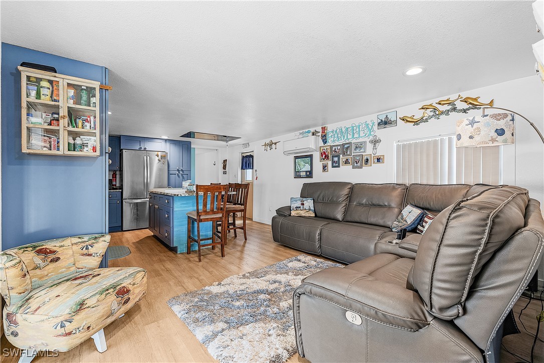5012 Sandpiper DR