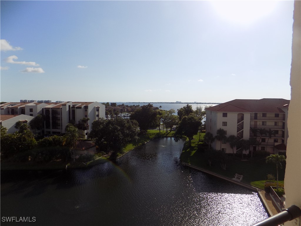 5260 S Landings DR 608