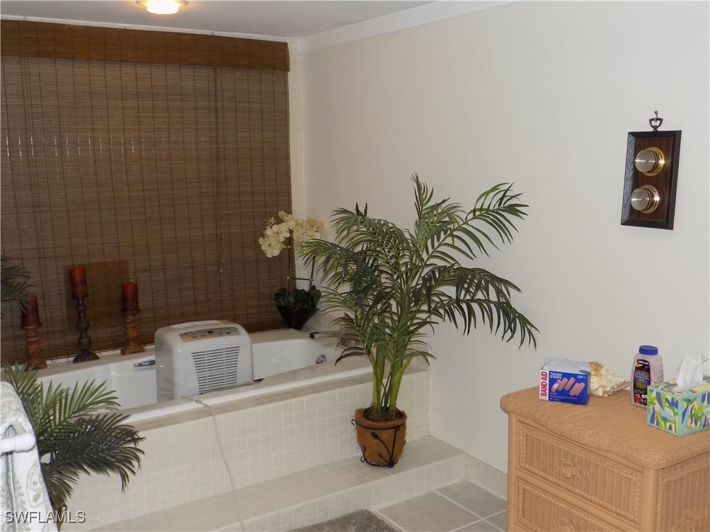 5260 S Landings DR 608