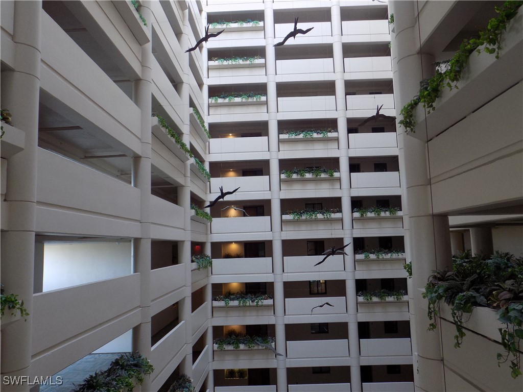 5260 S Landings DR 608
