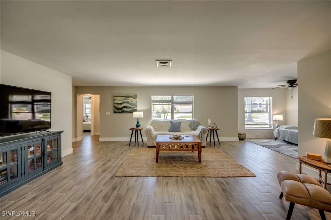 1031 Dolphin DR