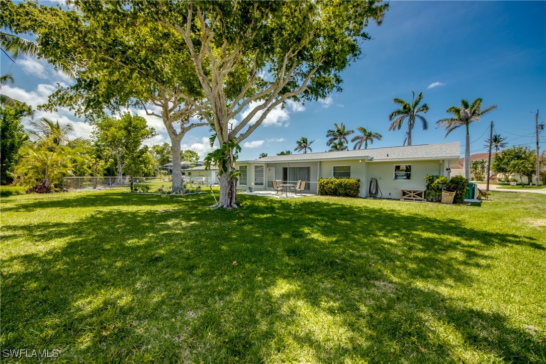 1031 Dolphin DR
