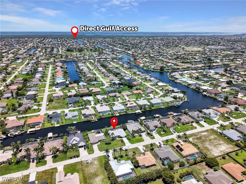 4620 SW 17th AVE