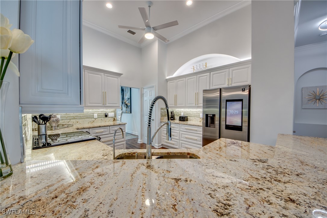 2703 SW 43rd TER