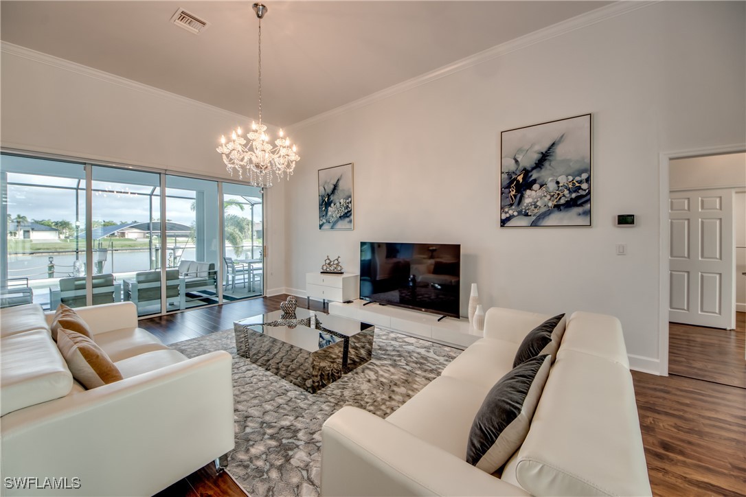 2703 SW 43rd TER