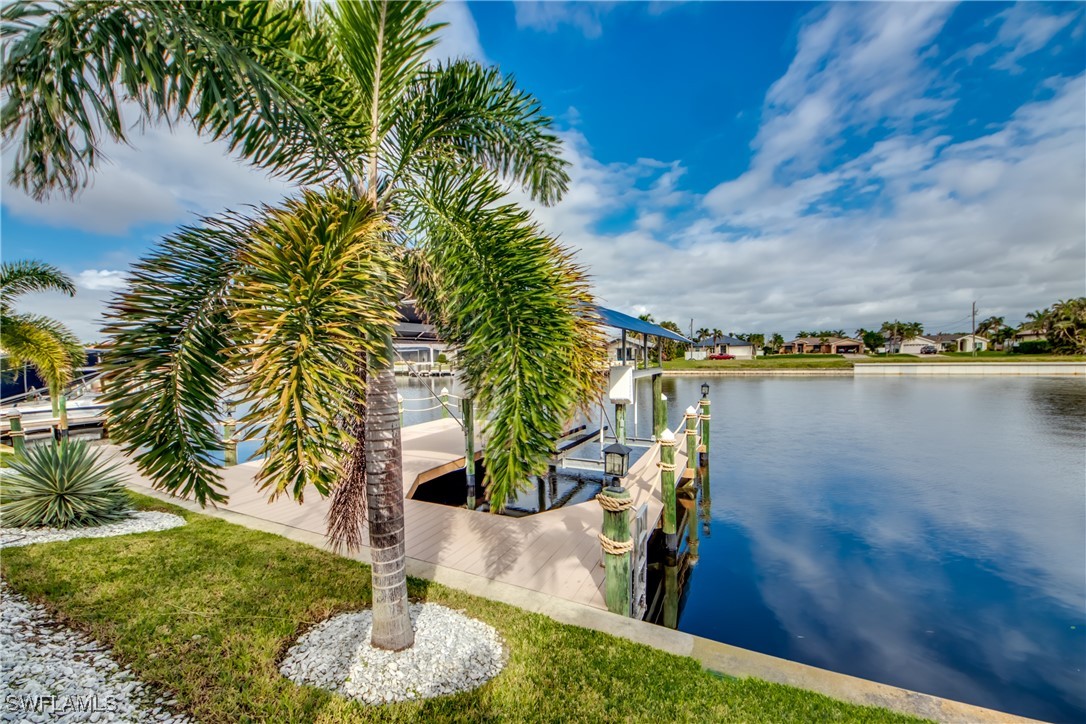 2703 SW 43rd TER