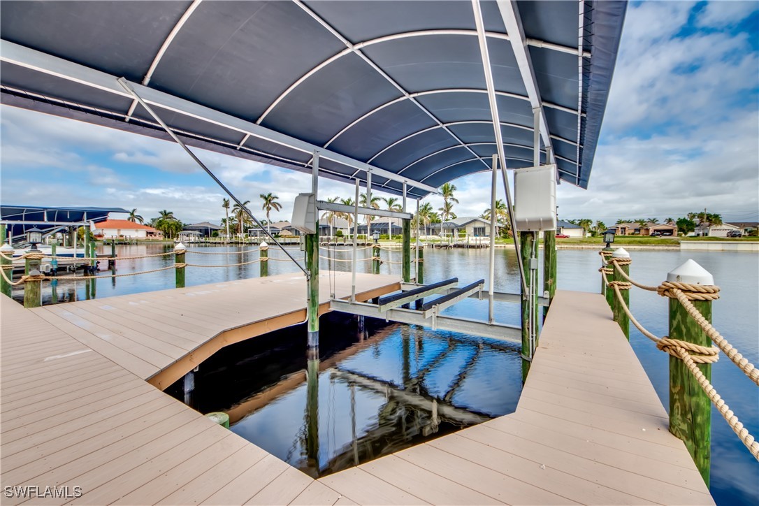 2703 SW 43rd TER