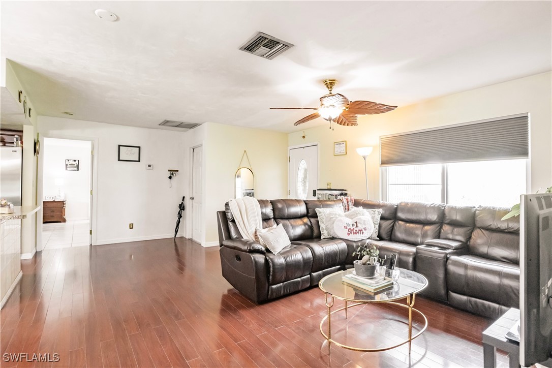 1902 SE 15th PL