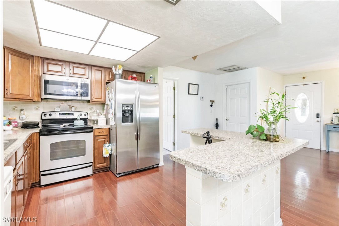 1902 SE 15th PL