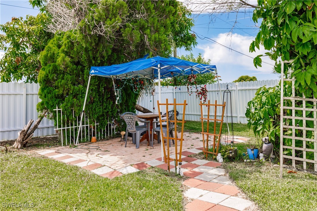 1902 SE 15th PL