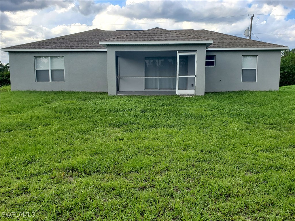 3009 44th ST W