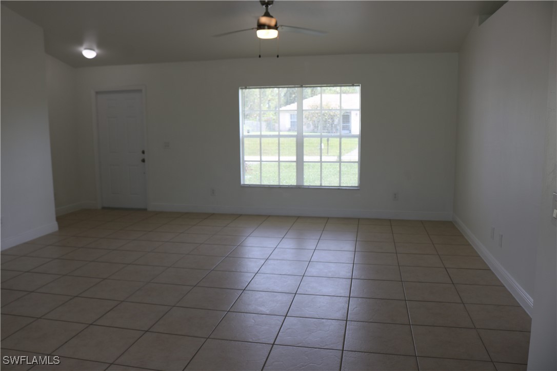 3009 44th ST W
