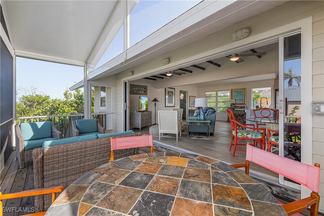 3659 Schooner LN
