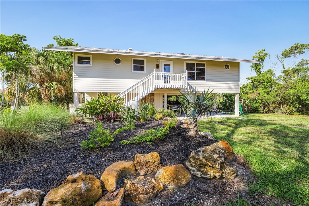 3659 Schooner LN