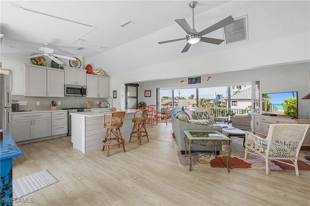 3659 Schooner LN
