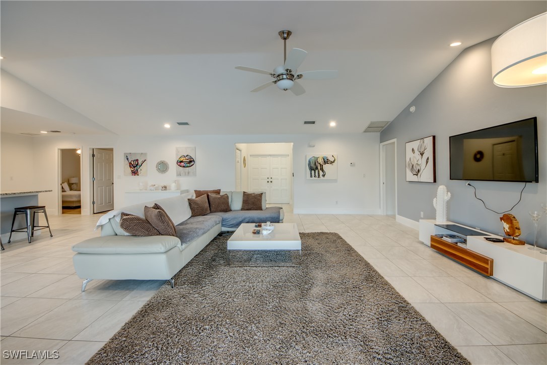 2812 SW 46th TER