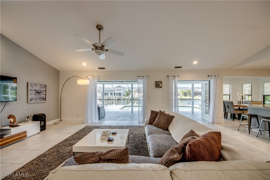 2812 SW 46th TER