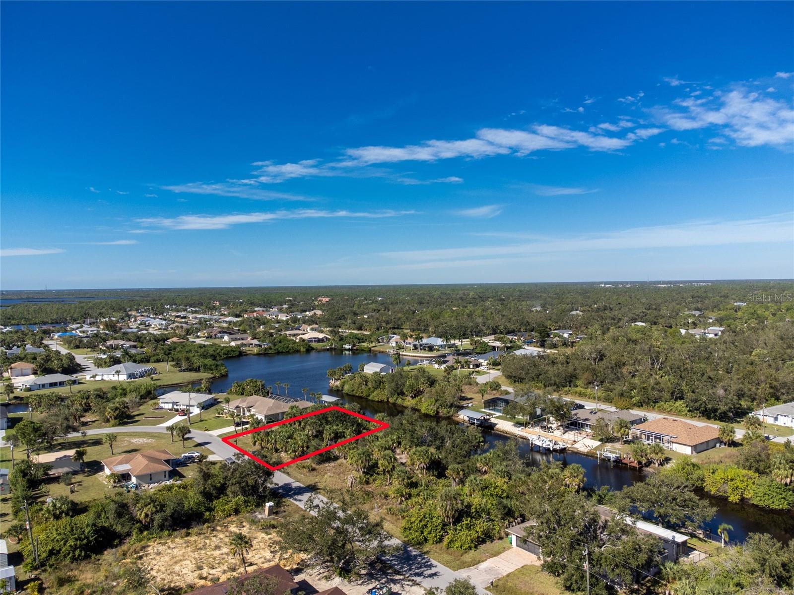17324 GULFSPRAY CIR