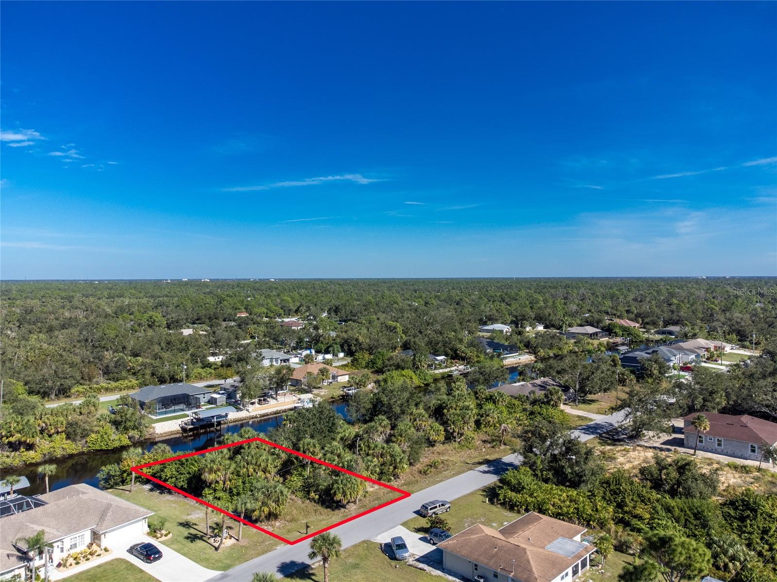 17324 GULFSPRAY CIR