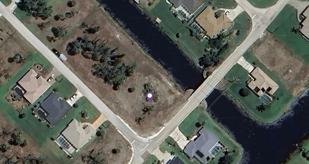 1026 ROTONDA CIR