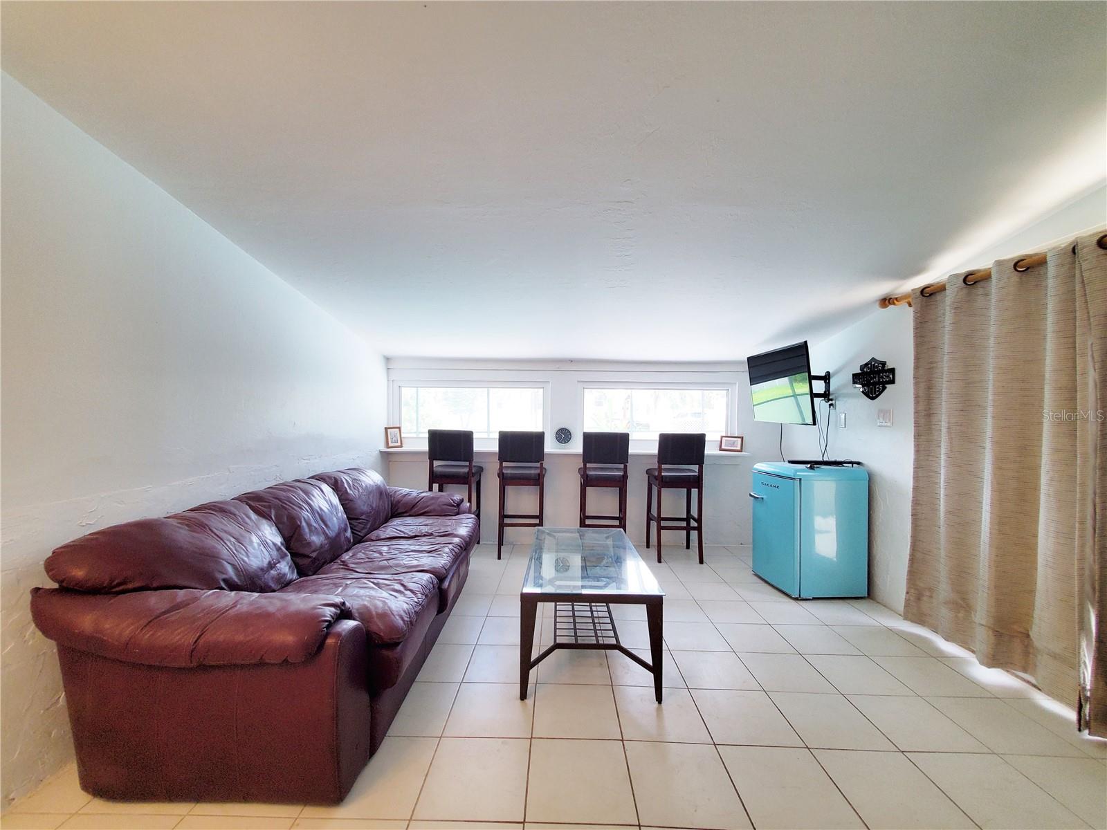 3456 HIGHLANDS RD