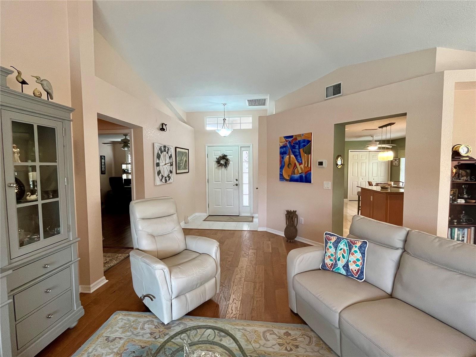 4041 KING TARPON DR