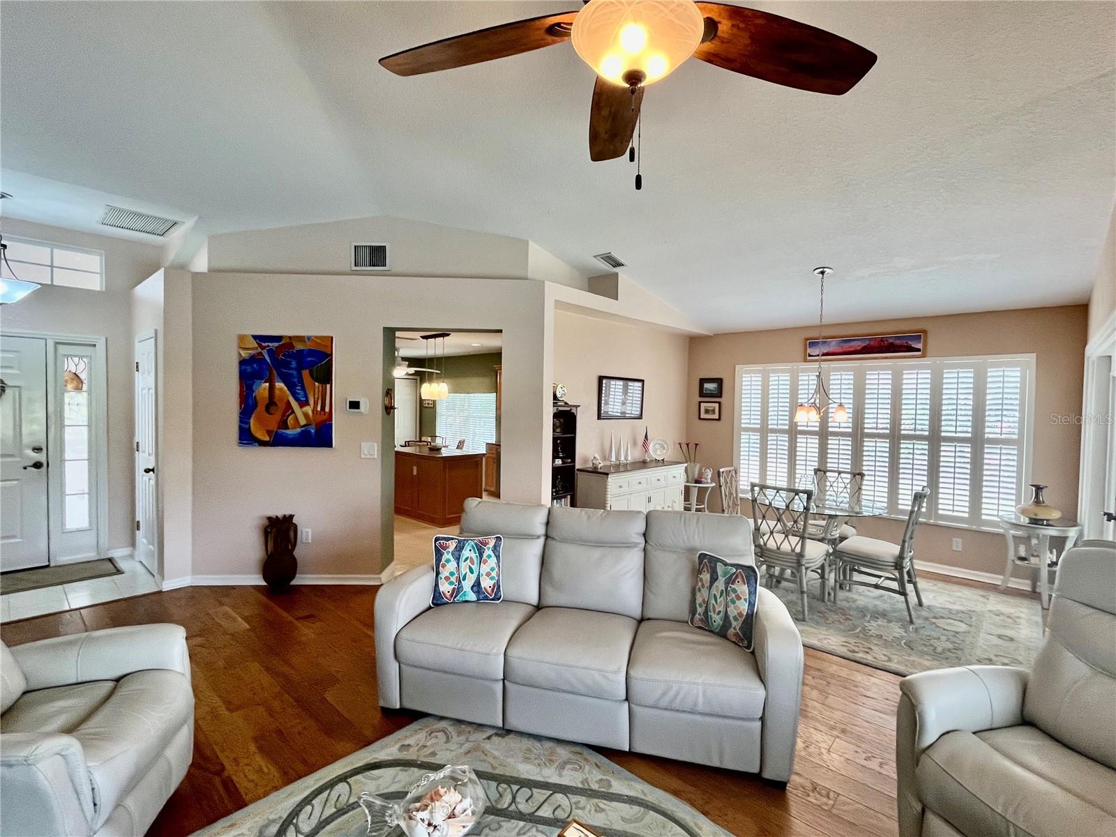 4041 KING TARPON DR