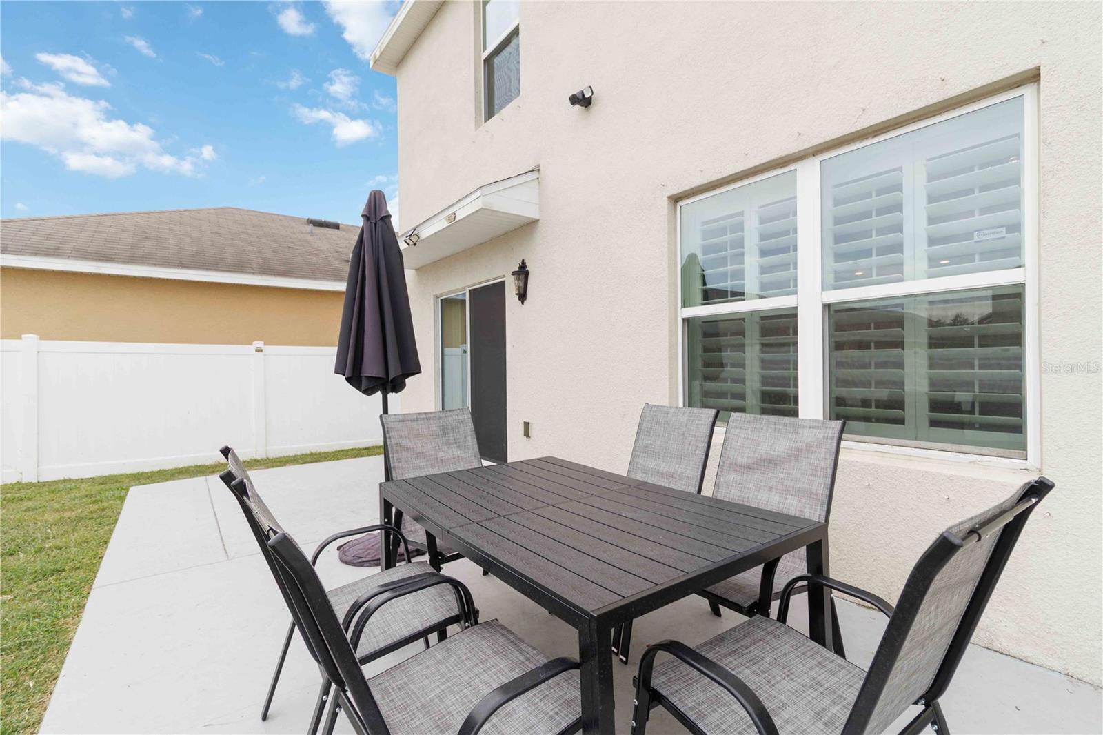 10230 GEESE TRAIL CIR