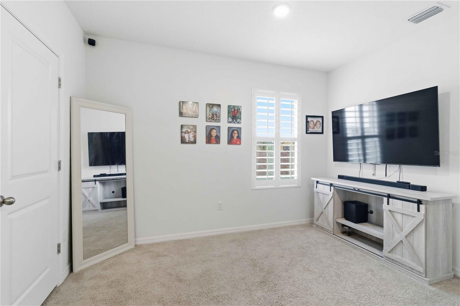 10230 GEESE TRAIL CIR