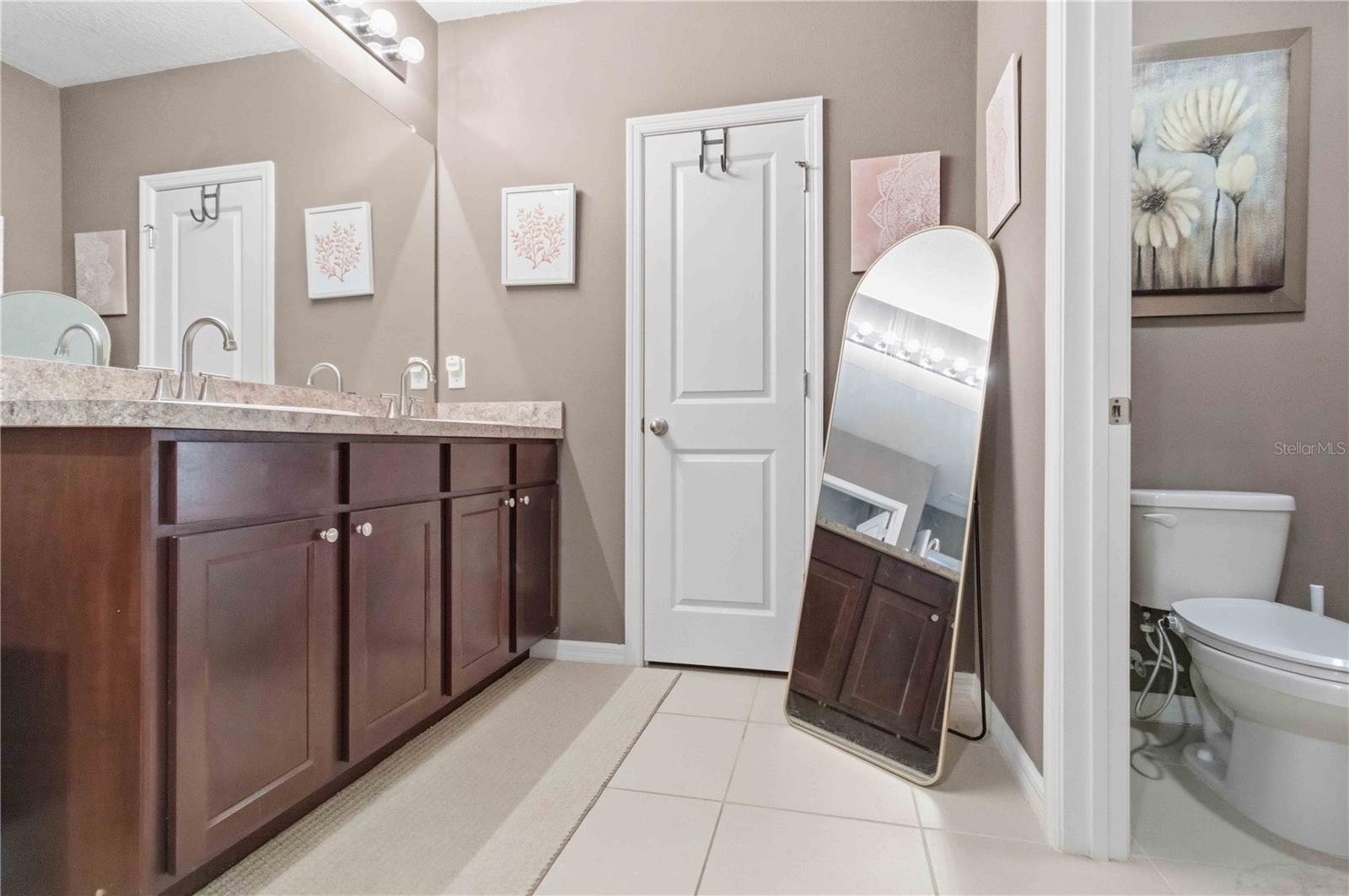 10230 GEESE TRAIL CIR