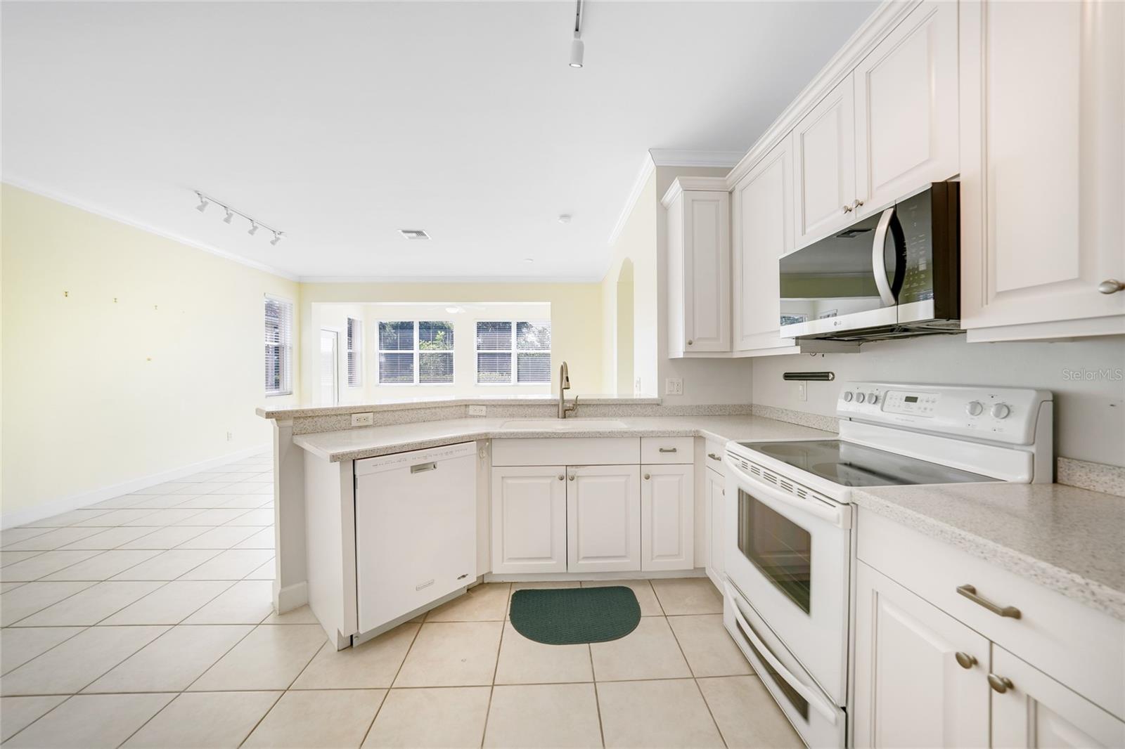 3810 COBIA VILLAS CT
